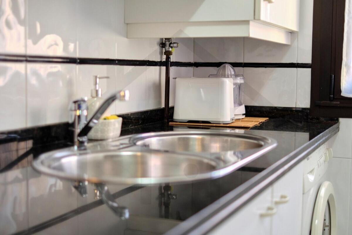 Apartment Verdemar - Con Plaza De Garaje A 5 Min Del Centro.